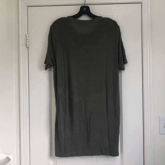 Brandy Melville crewneck tshirt dress - Picture 3 of 13